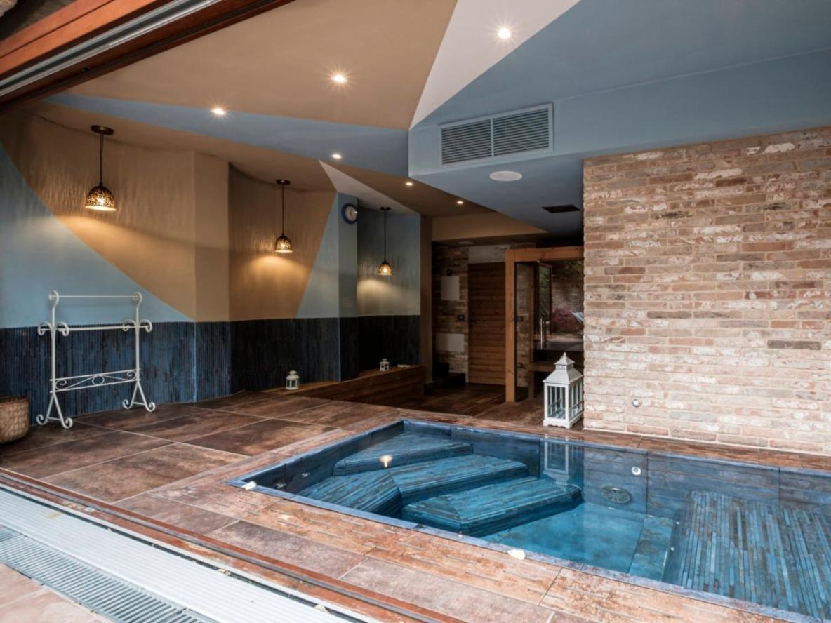 Accademia Al Colle Apartment Bologna Luaran gambar