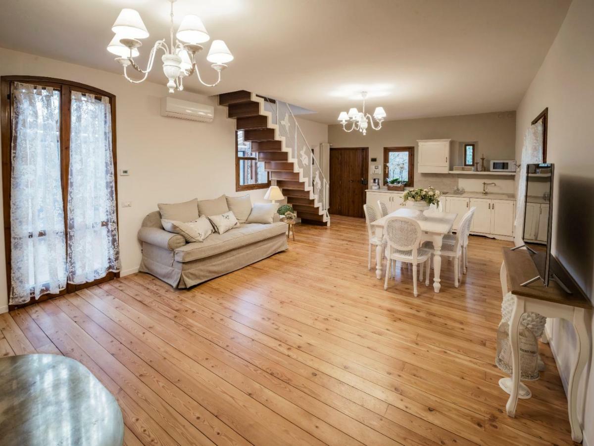 Accademia Al Colle Apartment Bologna Luaran gambar