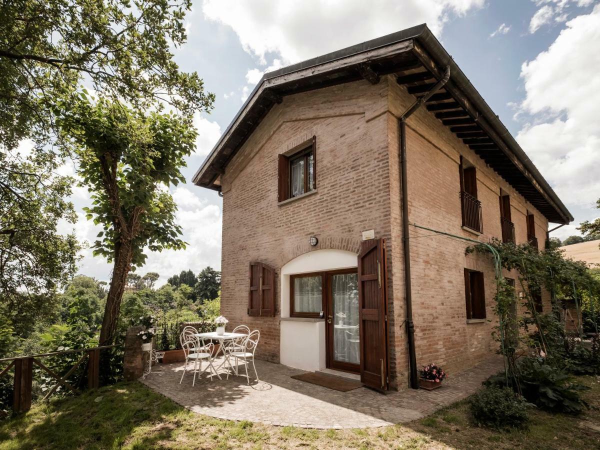 Accademia Al Colle Apartment Bologna Luaran gambar