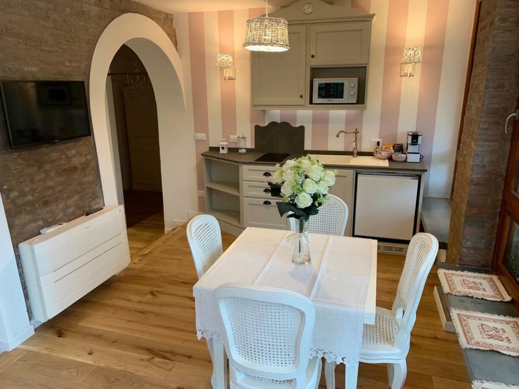 Accademia Al Colle Apartment Bologna Luaran gambar
