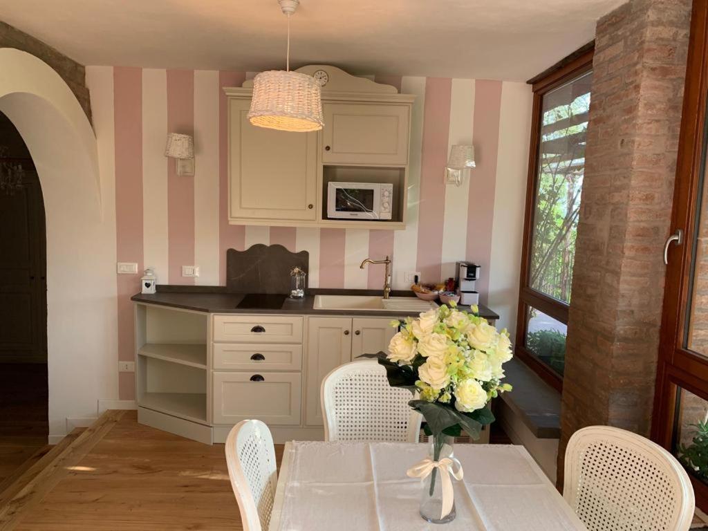 Accademia Al Colle Apartment Bologna Luaran gambar